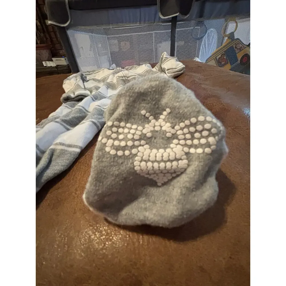 Adorable Burt's Bees Organic Cotton Baby Sleeper - 0-3 Months